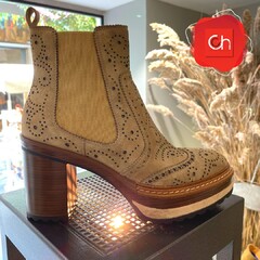 Le style Charly 😍

Rendez-vous en boutique pour découvrir VOTRE paire idéale ⭕️🔴

🌐 https://www.charlychaussures.com/

 #boots #commercedeproximite #commercelocal #beziers #chaussures #bezierscity #lookoftheday #lookoftoday
